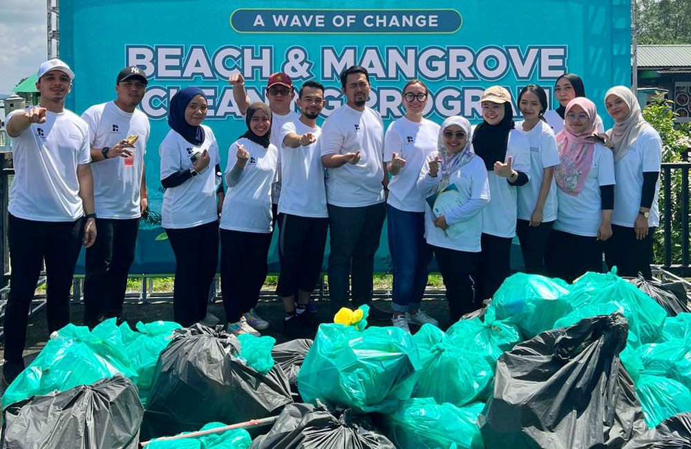 beach-mangrove-cleaning